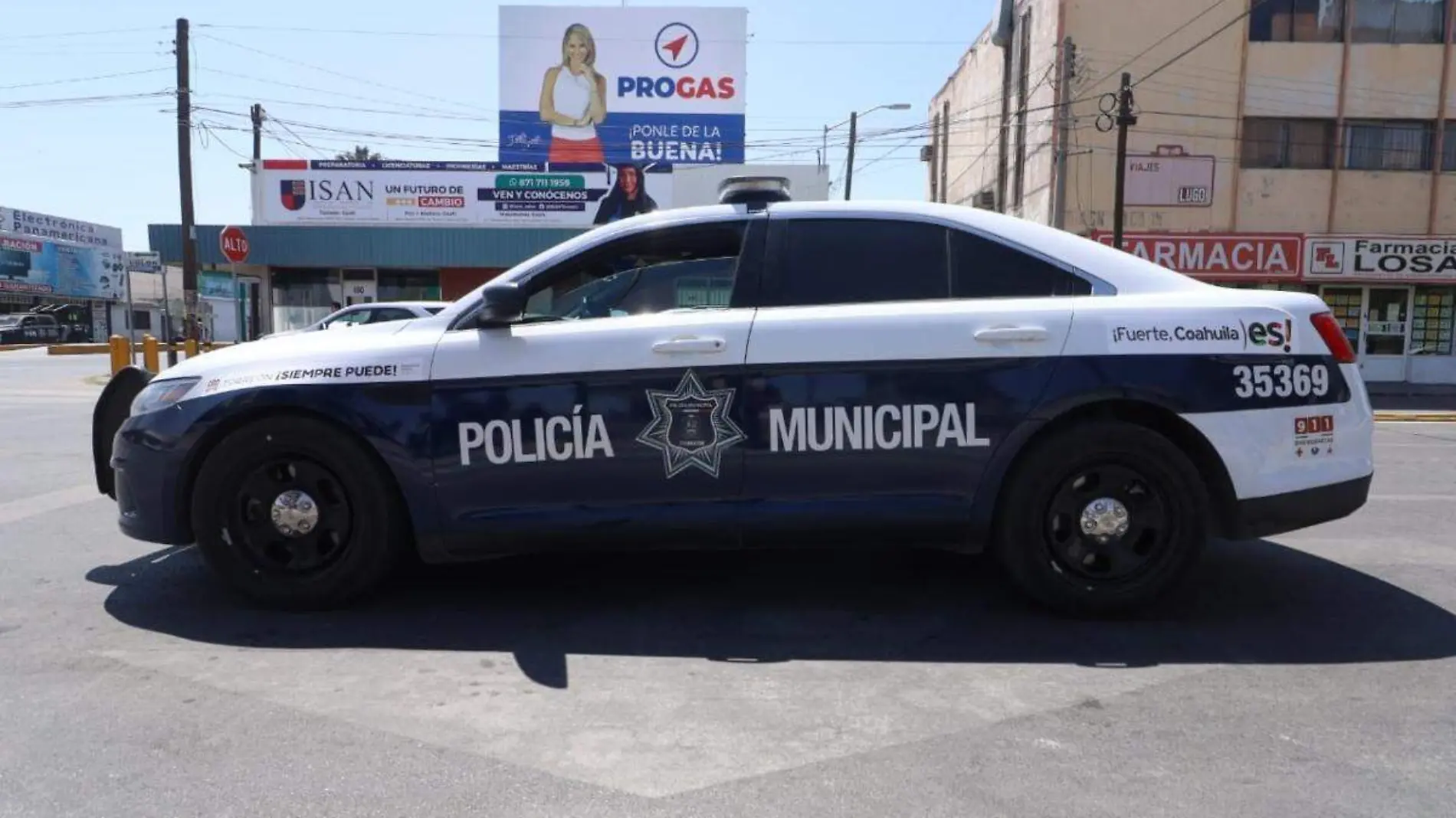 Policías municipales